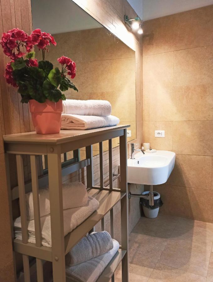 Colosseum Suite โรม ภายนอก รูปภาพ