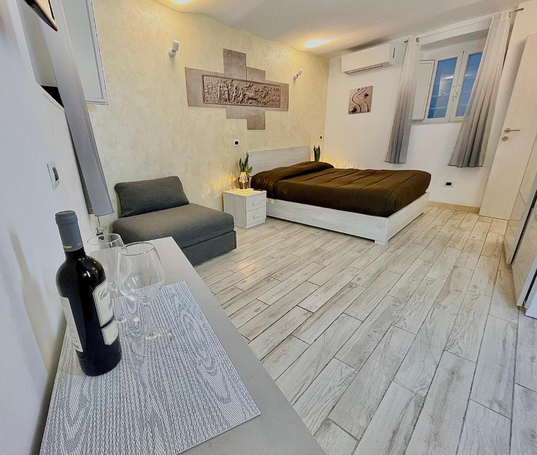 Colosseum Suite โรม ภายนอก รูปภาพ