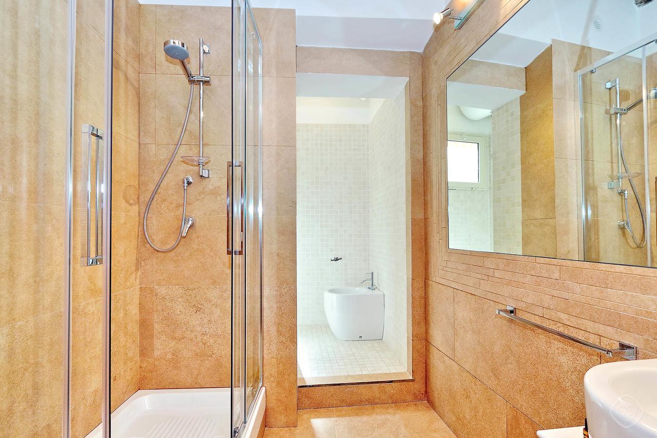 Colosseum Suite โรม ภายนอก รูปภาพ