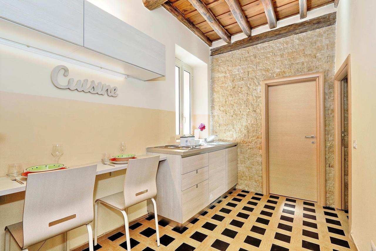 Colosseum Suite โรม ภายนอก รูปภาพ